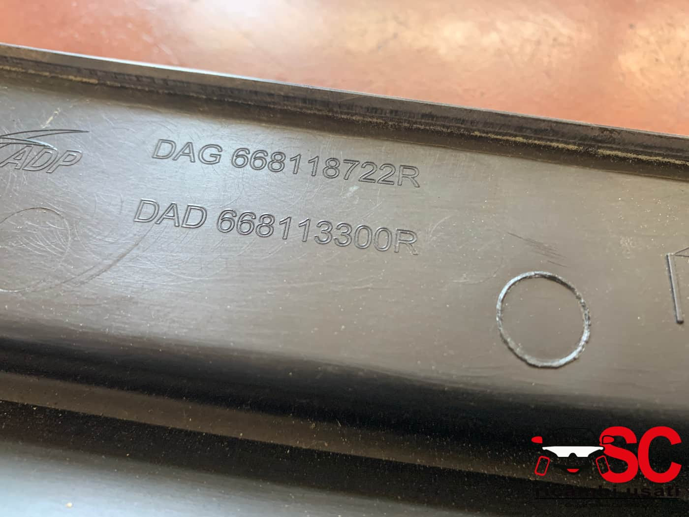668118722R GRONDINA SOTTOPARABREZZA RENAULT CLIO Serie V benzina
