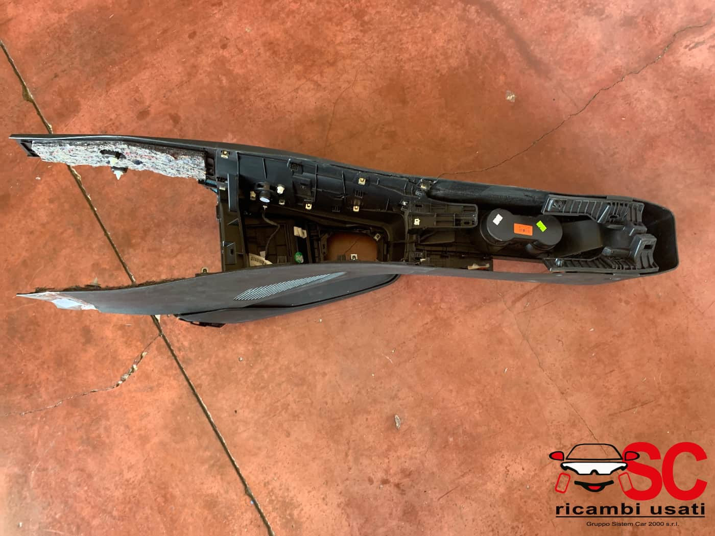 TUNNEL CONSOLLE CENTRALE RENAULT CLIO Serie V 969156040R (19>)