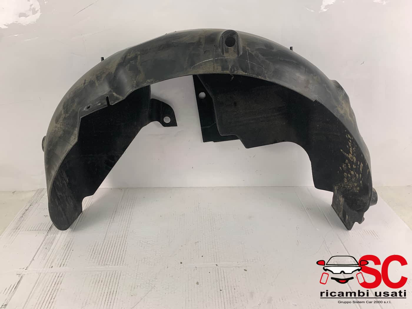 PASSARUOTA POST DX RENAULT CLIO Serie V 767487544R (19>)