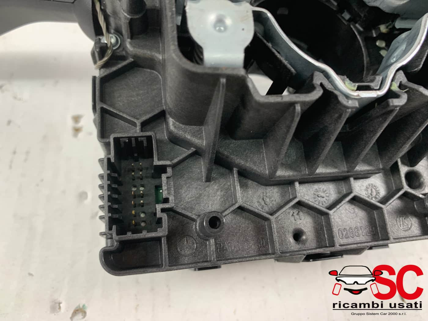 DEVIOLUCI MERCEDES Classe A Serie (W177) A1779003205 (18>)