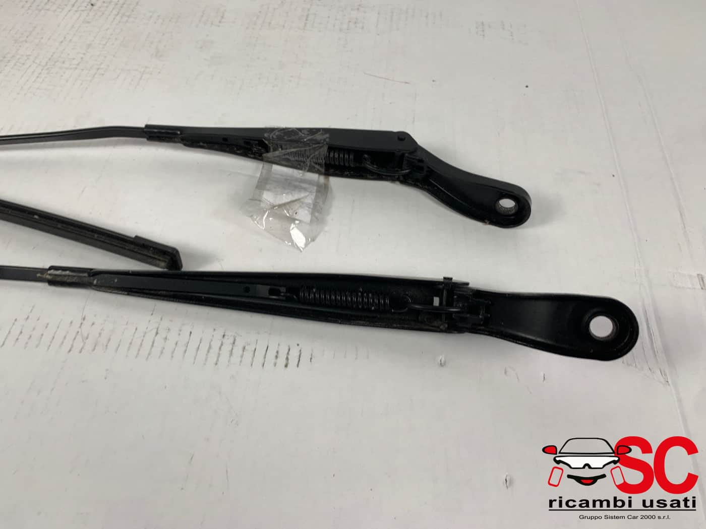 BRACCI TERGI ANT. CITROEN C3 AirCross 39079980 (17>)