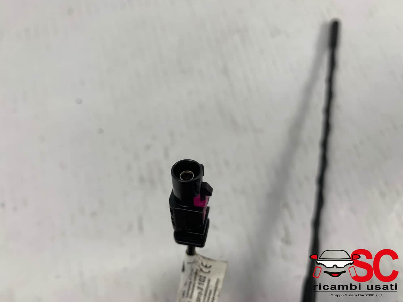 ANTENNA AUTORADIO CITROEN C3 AirCross 39151102 (17>)