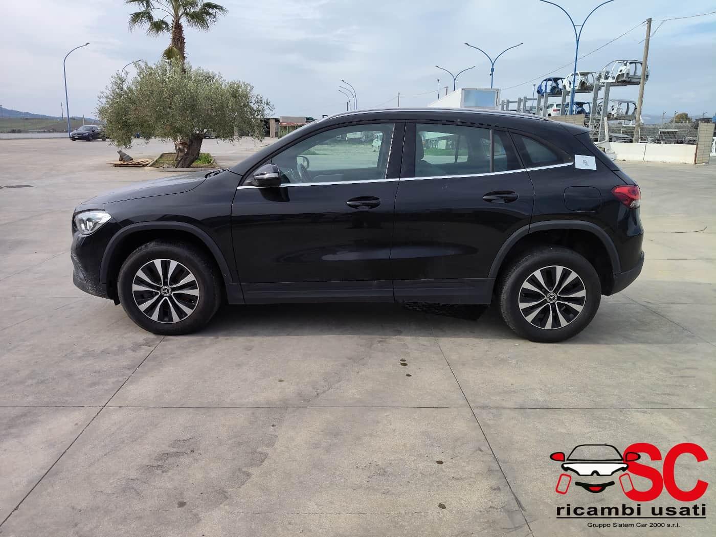 RICAMBI USATI AUTO MERCEDES GLA Serie (H247) 654920 Diesel 2.0
