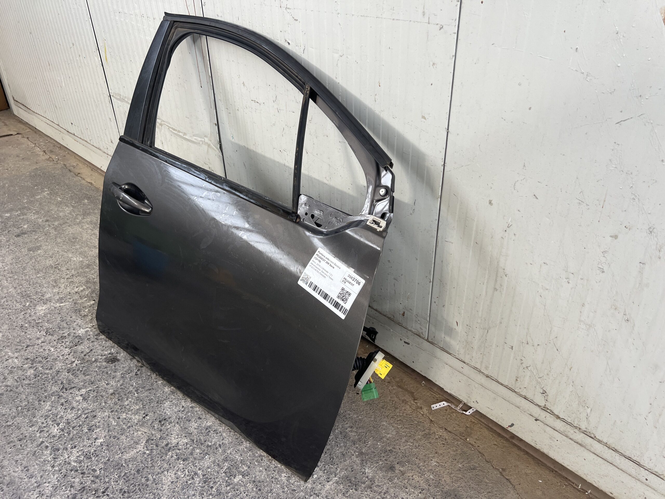 PORTIERA ANTERIORE DESTRA PEUGEOT 208 Serie 9807820680 HM01 (12>19)