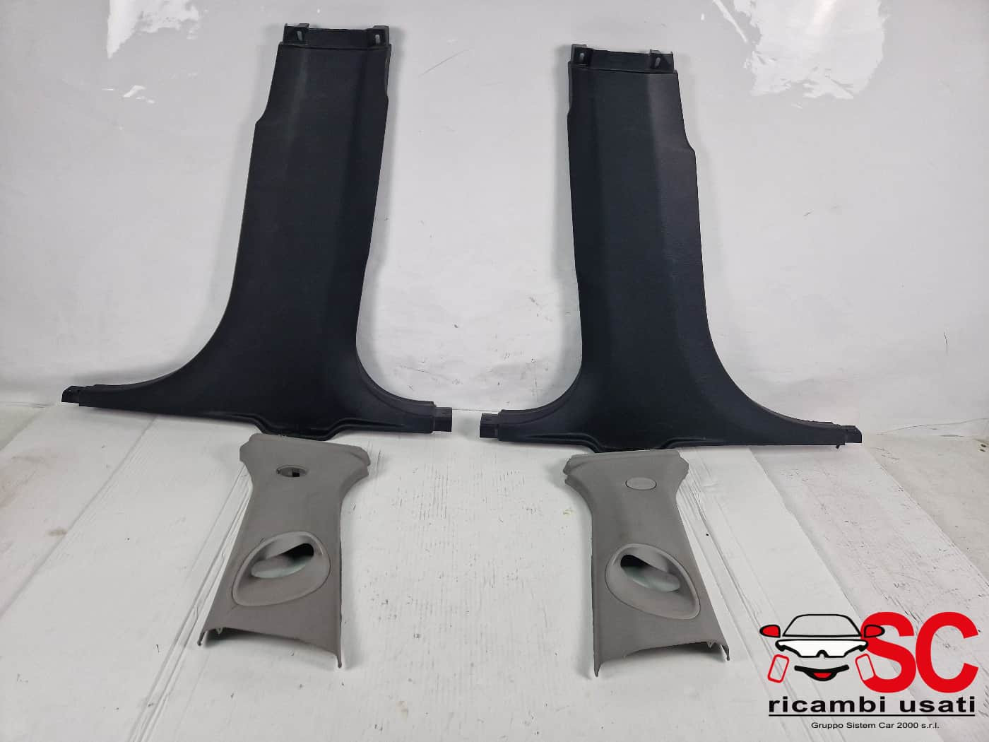 RIVESTIMENTO MONTANTE CENTRALE ALFA ROMEO Giulia Serie (952_) (16>)