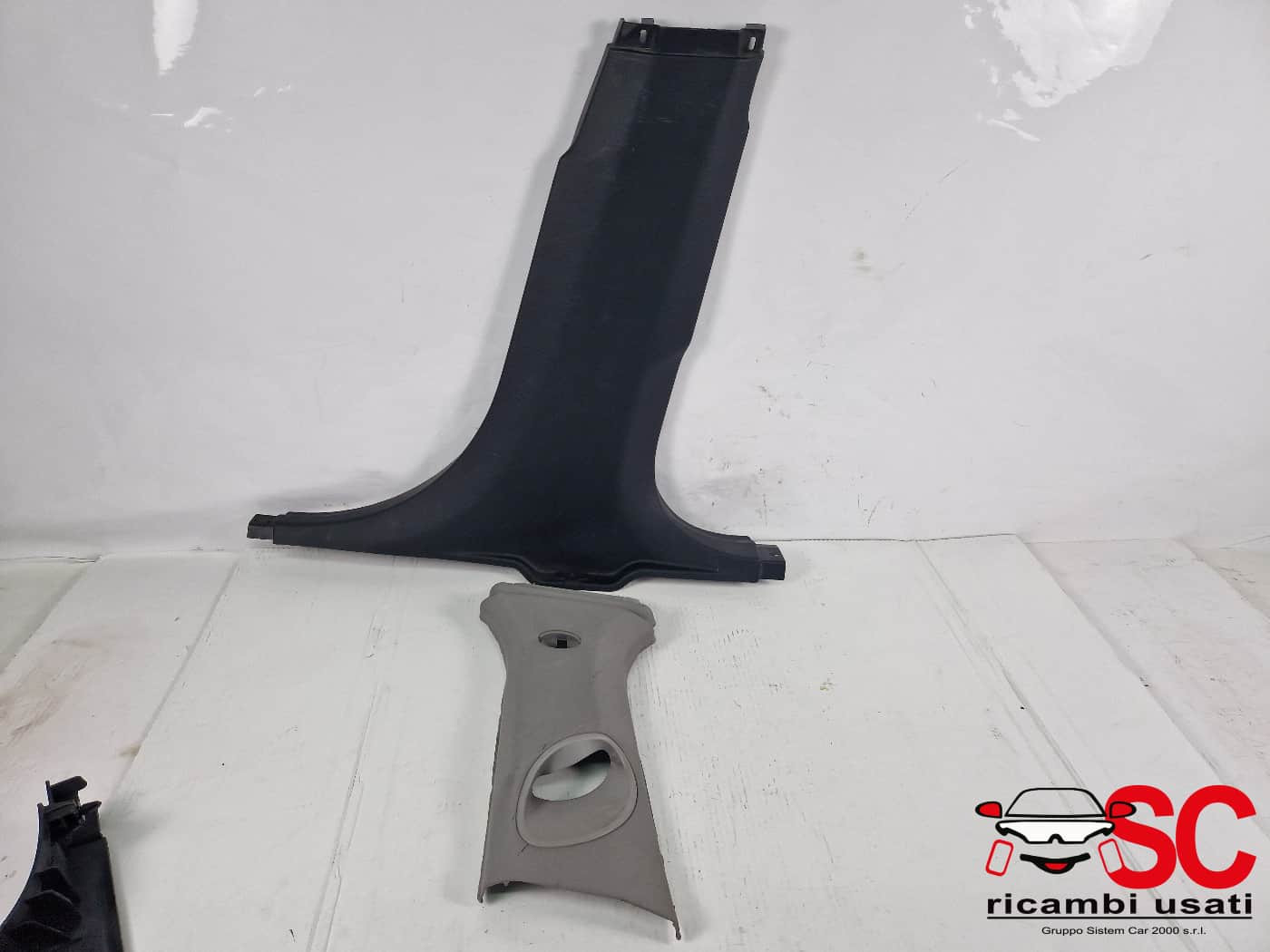 RIVESTIMENTO MONTANTE CENTRALE ALFA ROMEO Giulia Serie (952_) (16>)