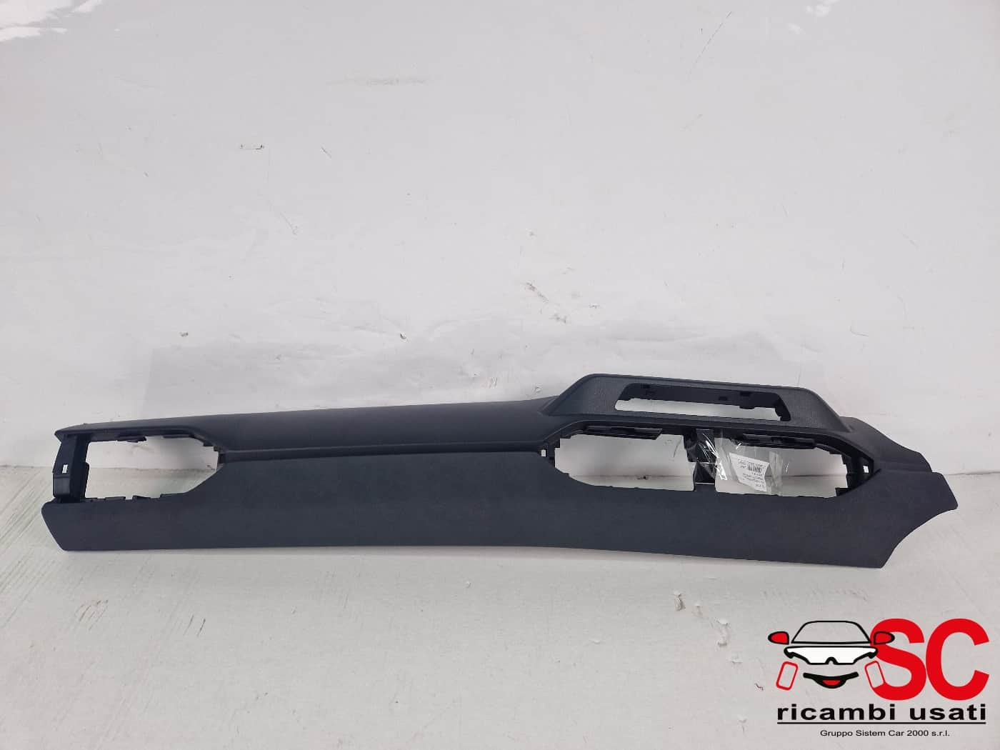 RIVESTIMENTO CRUSCOTTO DACIA Jogger Serie 683101161R (21>)