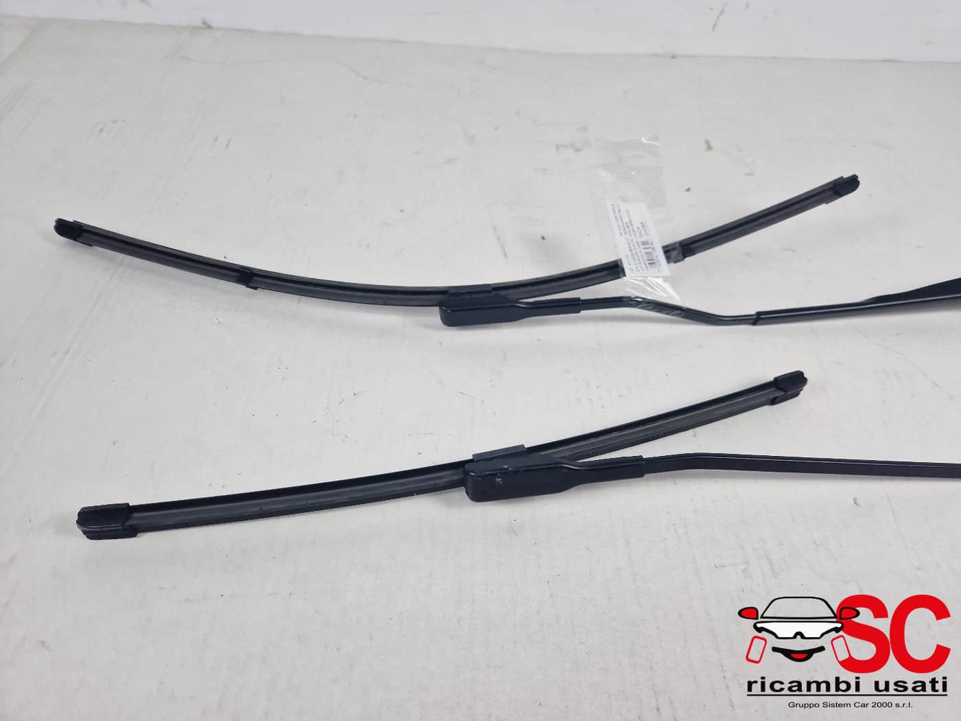 BRACCI TERGI ANT. DACIA Jogger Serie 288813326R (21>)