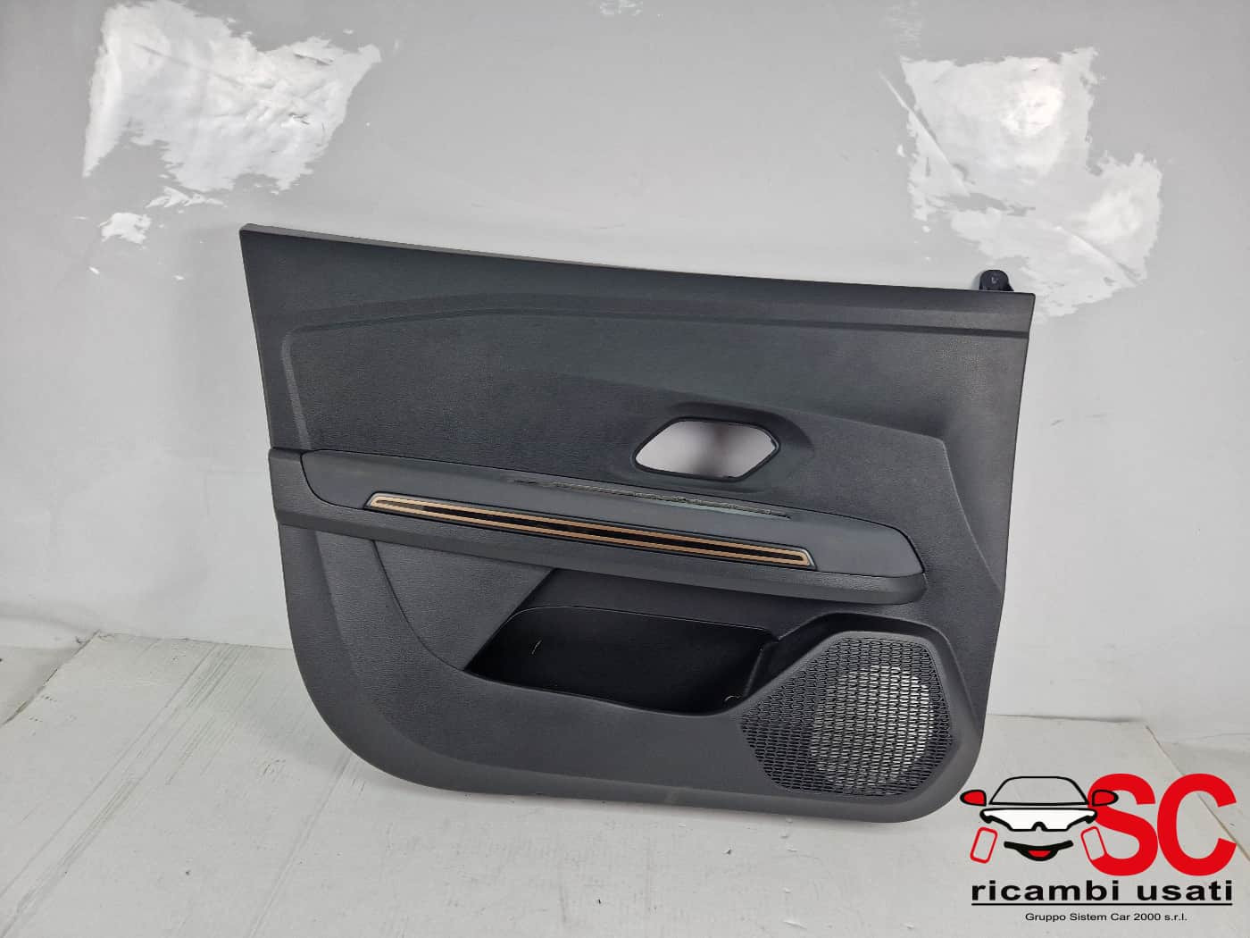 PANNELLO INTERNO PORTIERA ANT SX DACIA Jogger Serie 809011040R (21>)