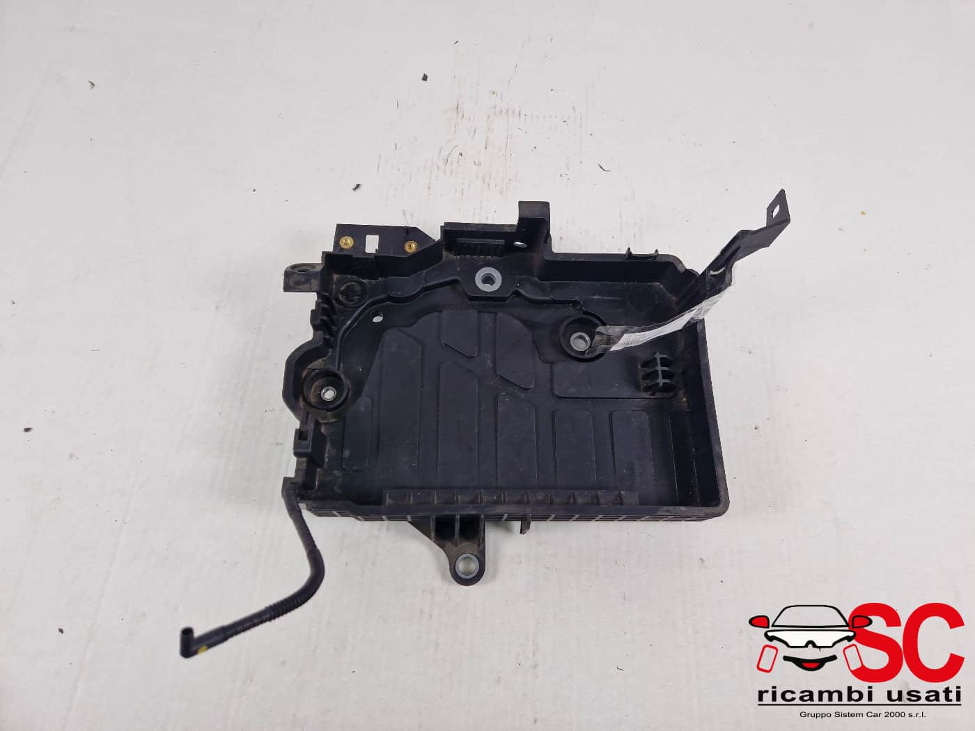244280656R ALLOGGIO BATTERIA DACIA Jogger Serie benzina