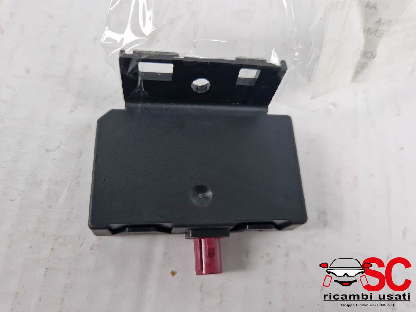 AMPLIFICATORE ANTENNA DACIA Jogger Serie 282124407R (21>)