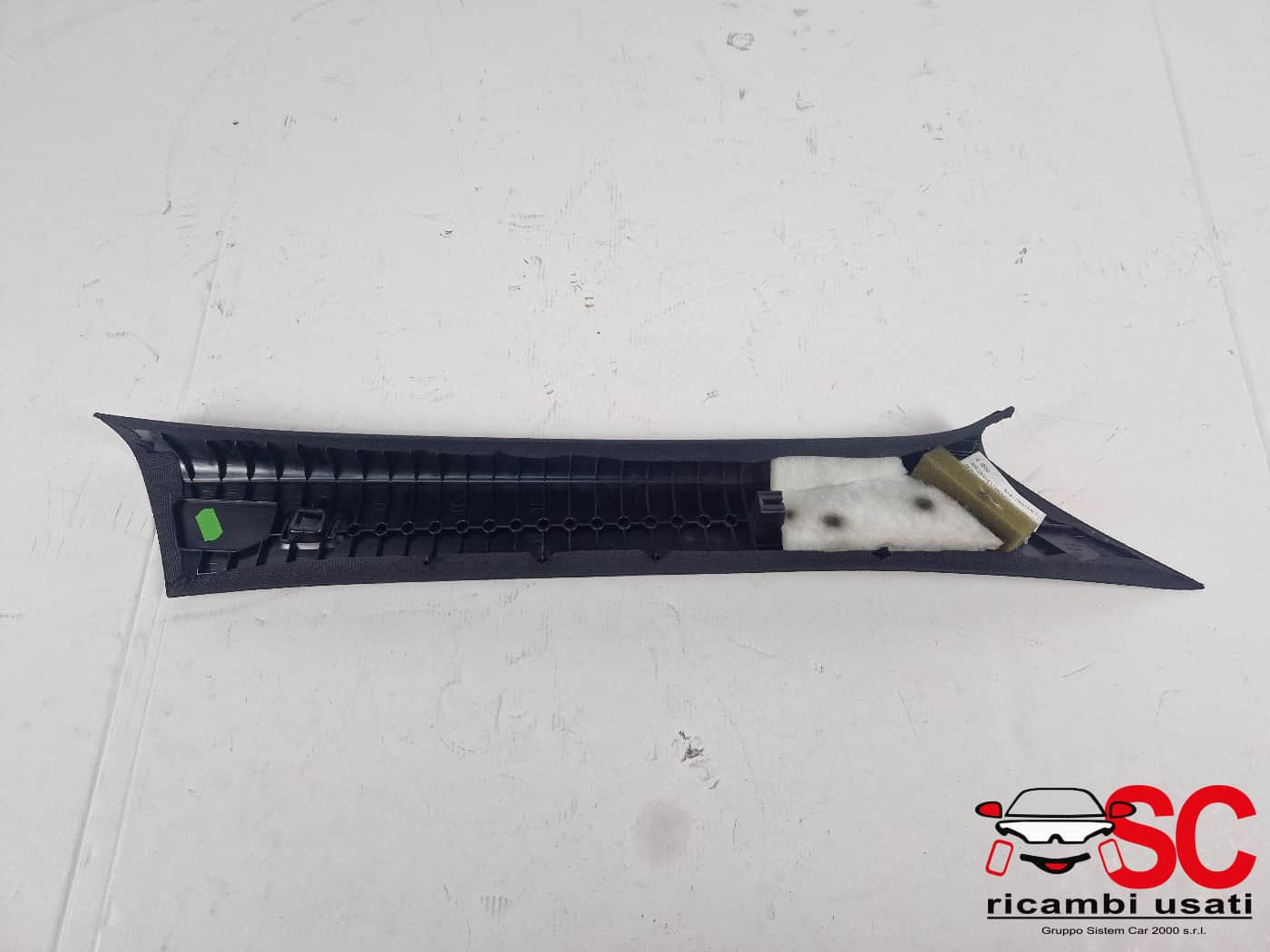 RIVESTIMENTO MONTANTE ANTERIORE SX MERCEDES Classe A Serie (W176) A1766901700 (12>18)
