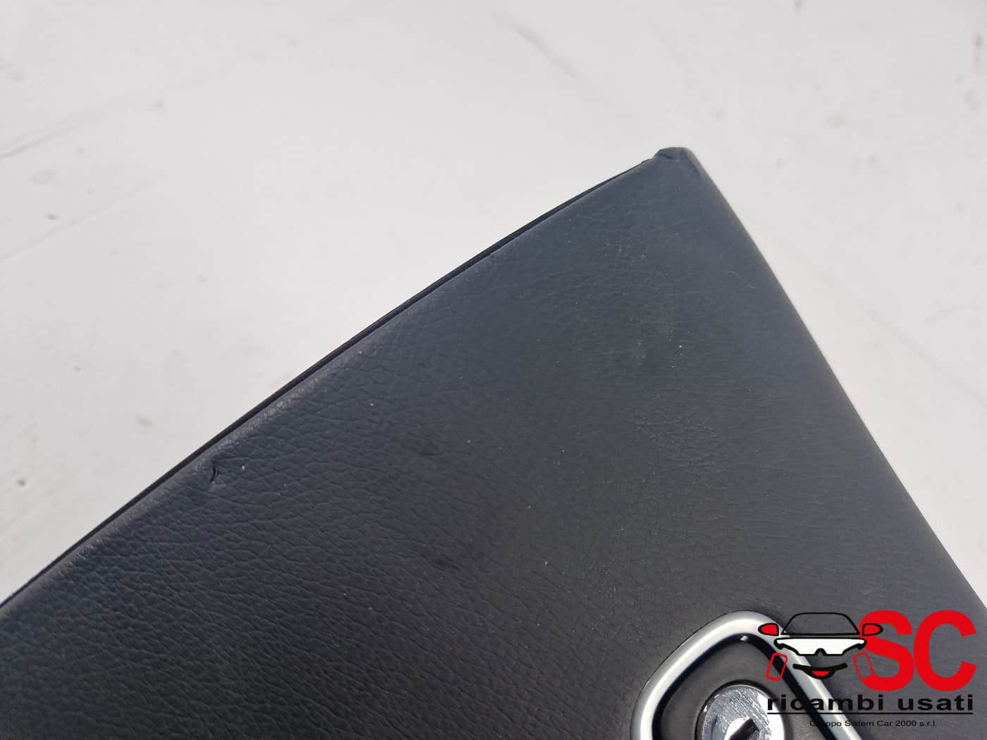 VANO PORTAOGGETTI MERCEDES GLE W167 A1676803900 (18>)