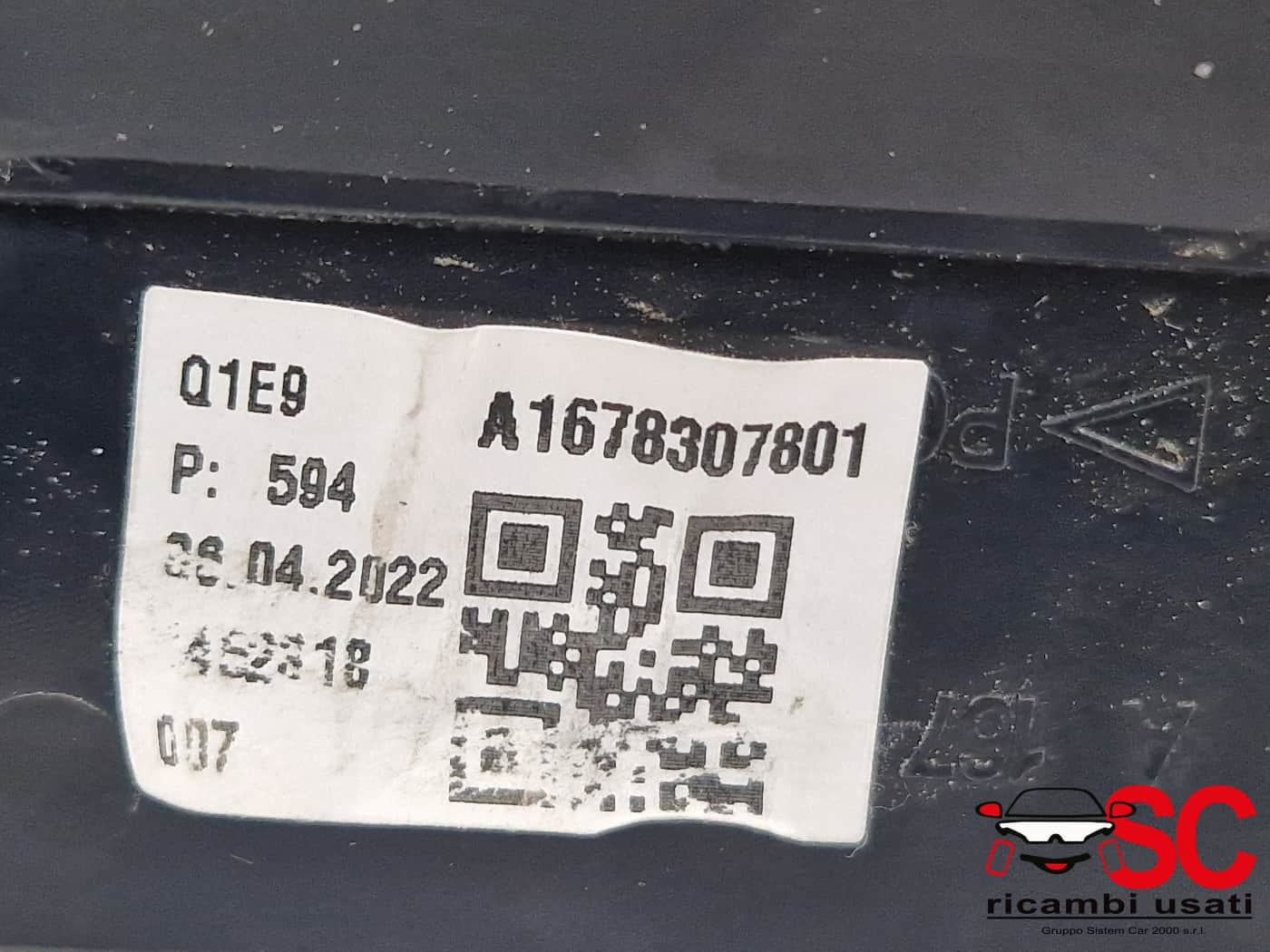 BOCCHETTA ARIA CRUSCOTTO SX MERCEDES GLE W167 A1678307801 (18>)