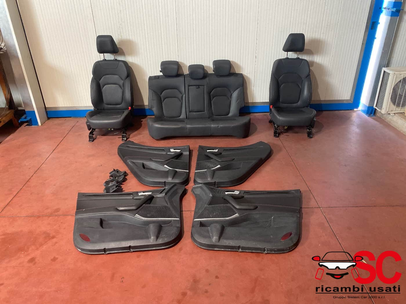 SEDILI DR 4 Serie (21>)