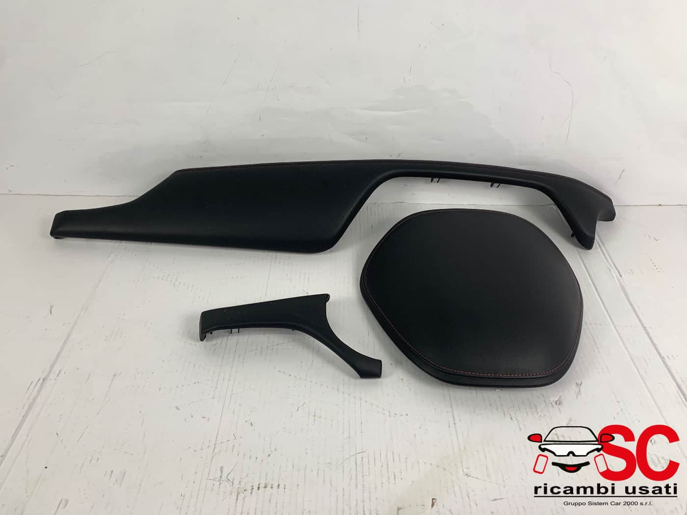 RIVESTIMENTO CRUSCOTTO DR 4 Serie 5306220U2260 (21>)