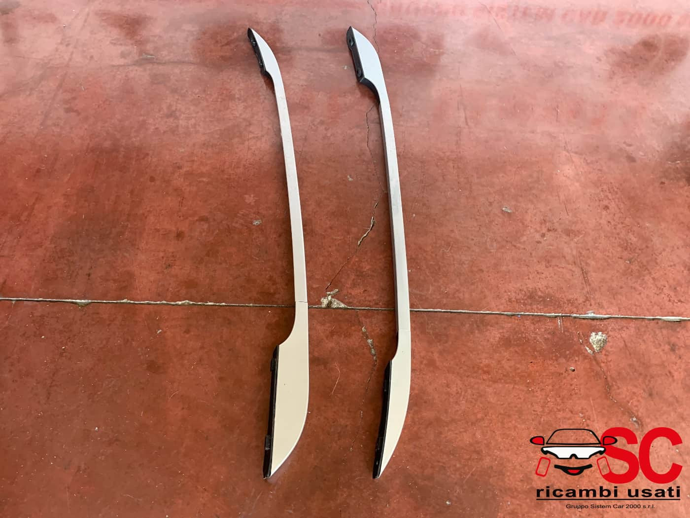 BARRE TETTO DR 4 Serie 5704300U2220 (21>)