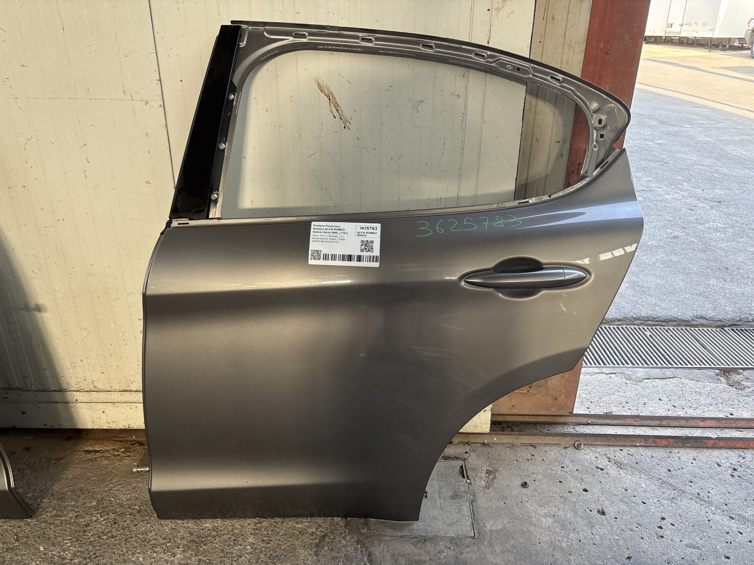 PORTIERA POSTERIORE SINISTRA ALFA ROMEO Stelvio Serie (949_) 50539534 55271838 (16>)