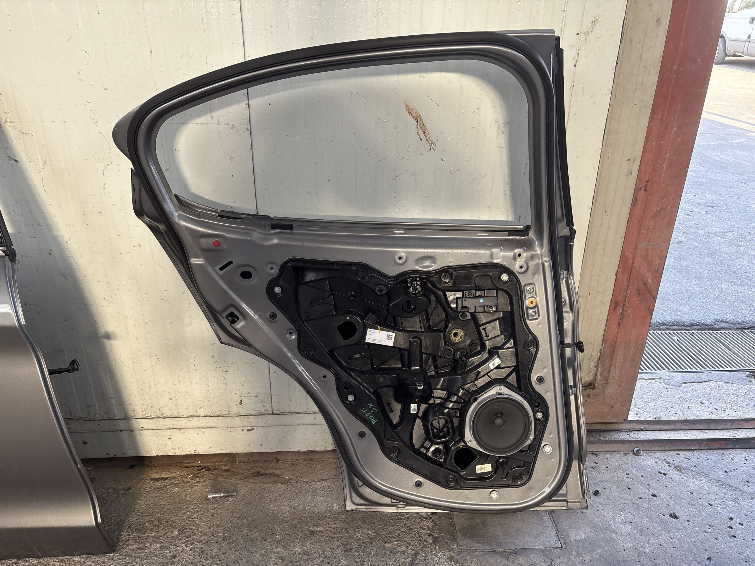 PORTIERA POSTERIORE SINISTRA ALFA ROMEO Stelvio Serie (949_) 50539534 55271838 (16>)