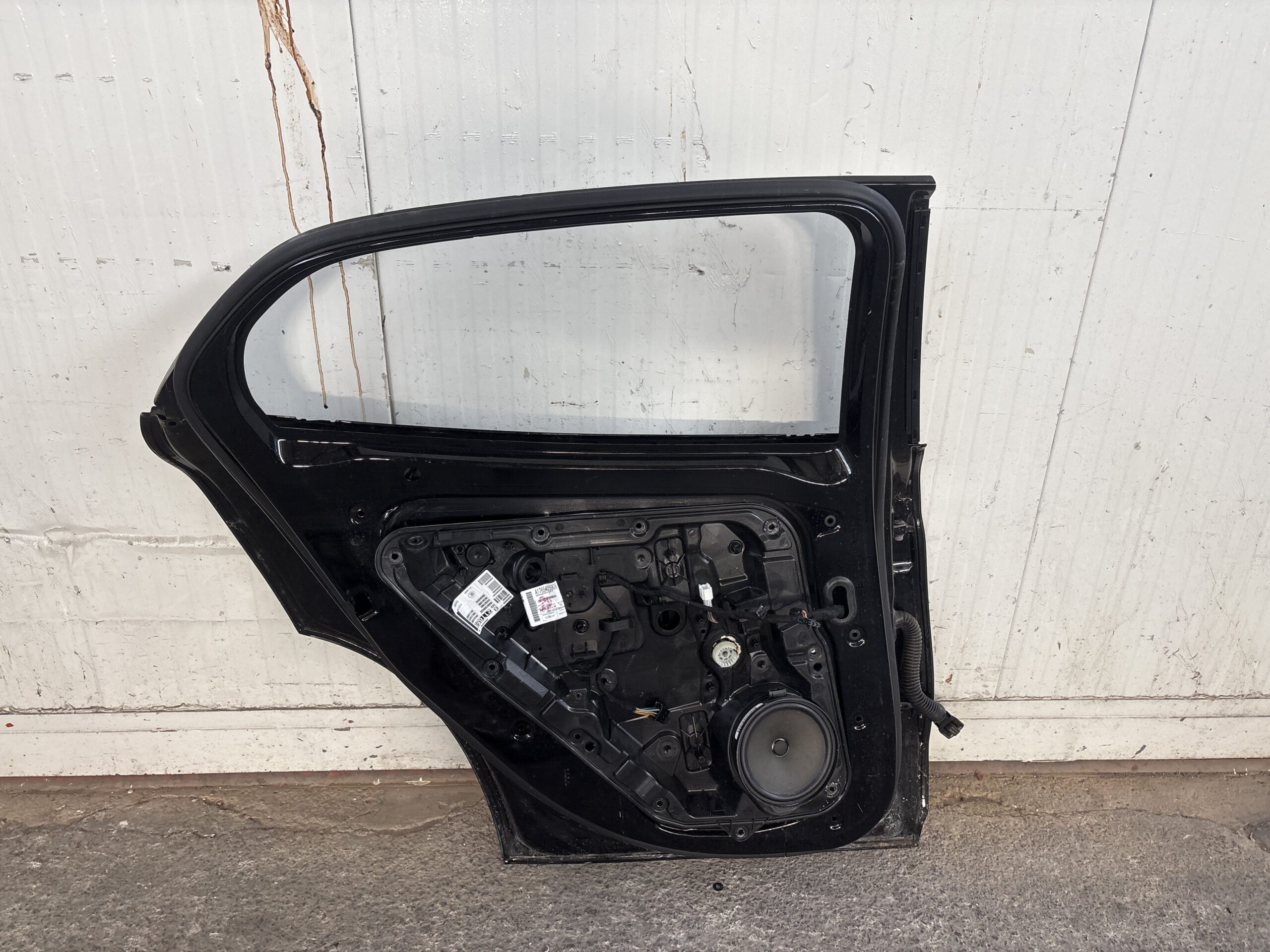 PORTIERA POSTERIORE SINISTRA MERCEDES GLA Serie A1567300105 651930 (13>)