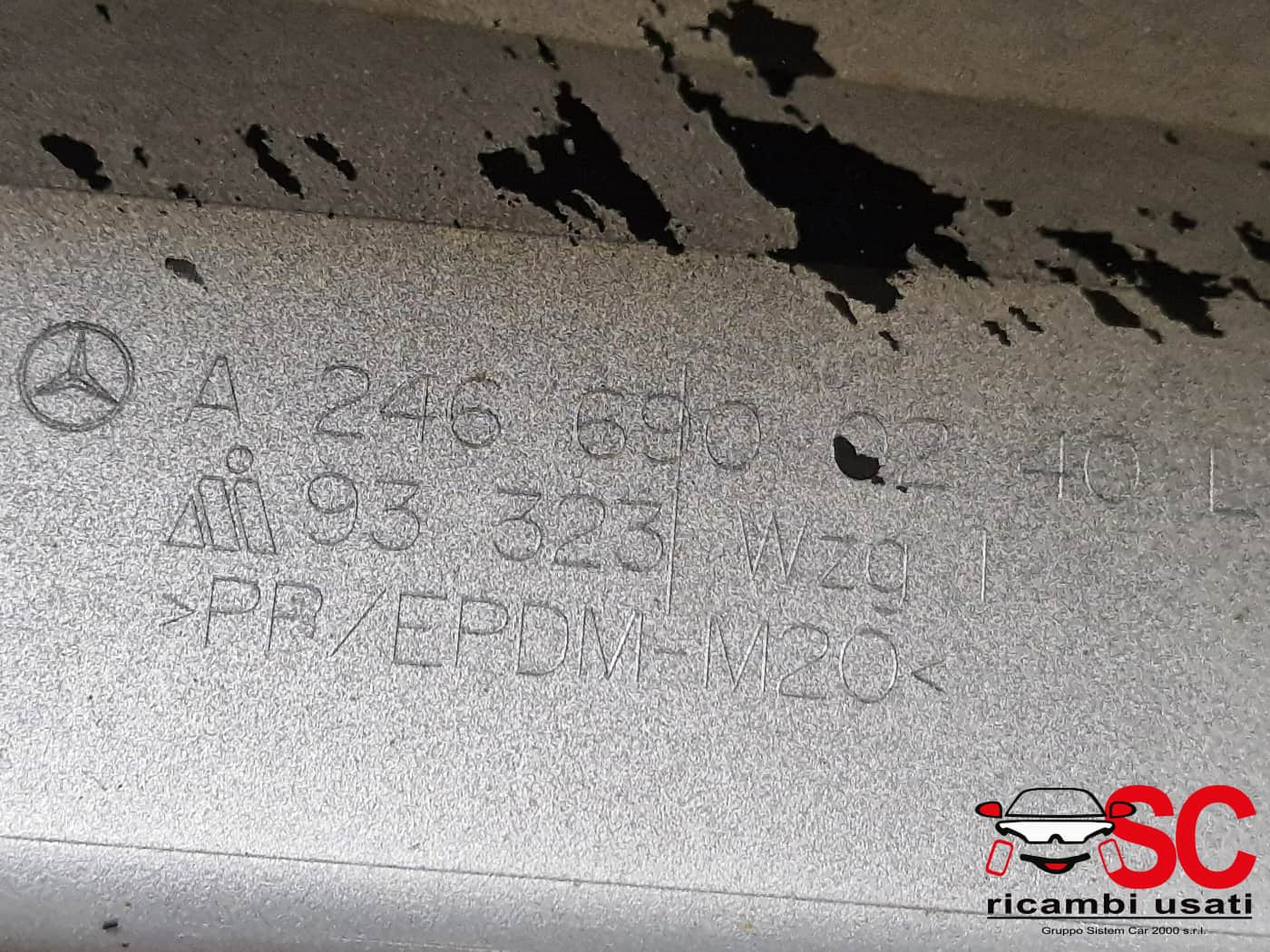 COPPIA SOTTOPORTA DESTRA E SINISTRA MERCEDES Classe A Serie (W176) (12>18)