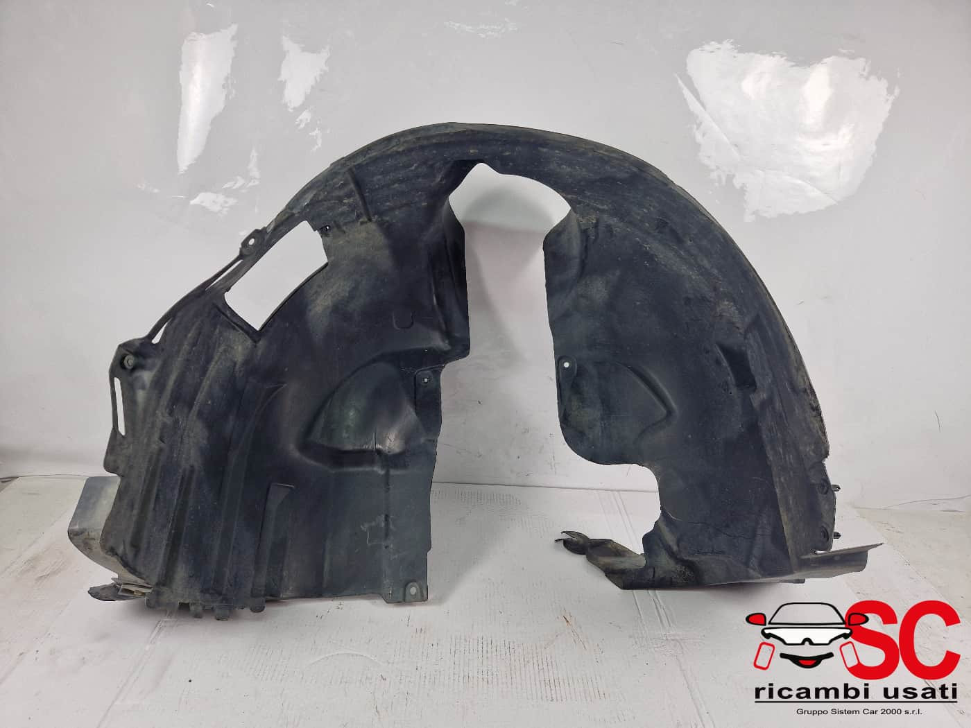 PASSARUOTA ANT SX MERCEDES Classe A Serie (W176) A2466900830 (12>18)