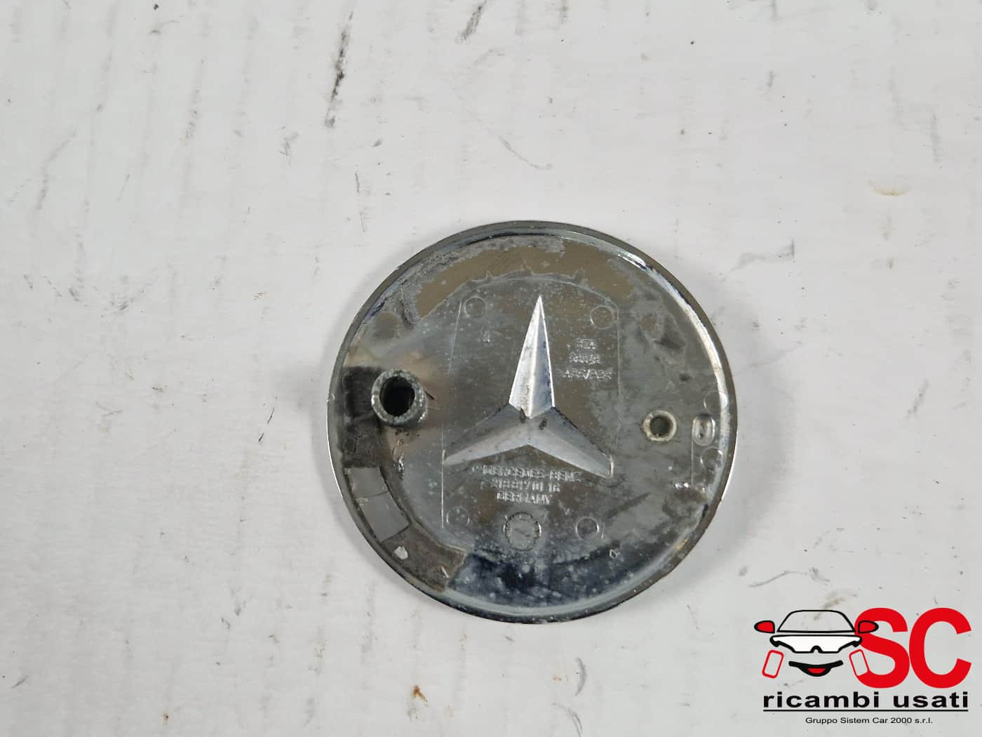A2188170116 STEMMA FREGIO LOGO ANTERIORE MERCEDES Classe A Serie (W176) diesel