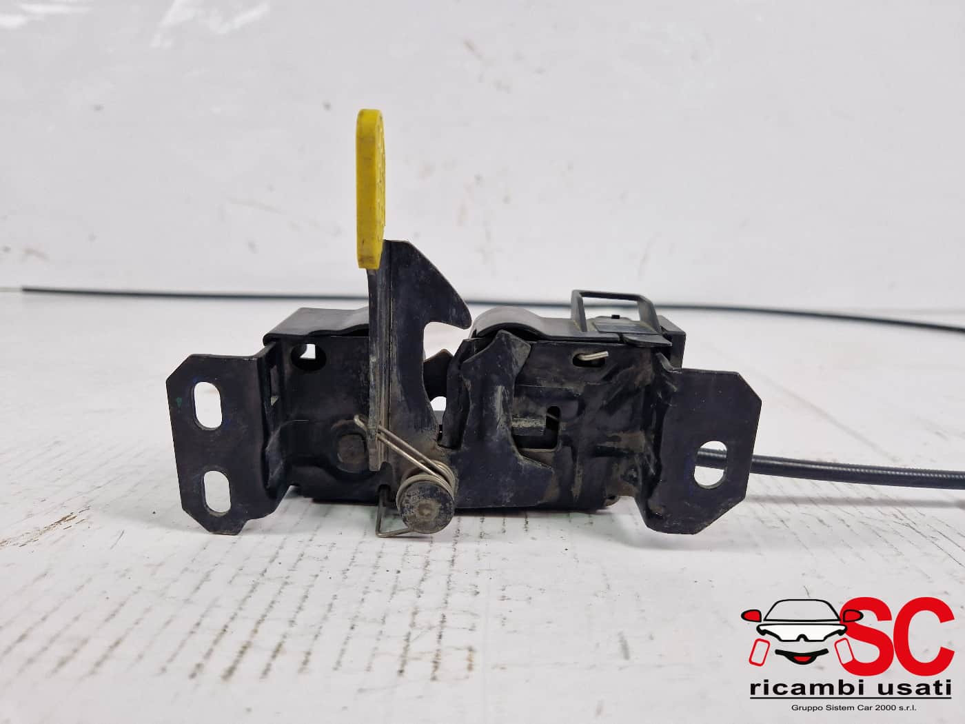 SERRATURA COFANO ANTERIORE MERCEDES Classe A Serie (W176) A2468700558 (12>18)