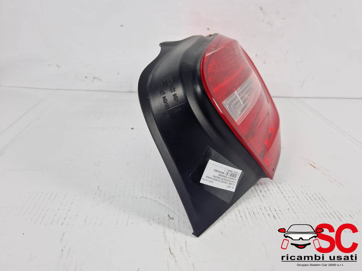 STOP FANALE POSTERIORE DESTRO MERCEDES Classe A Serie (W176) A1769060200 (12>18)
