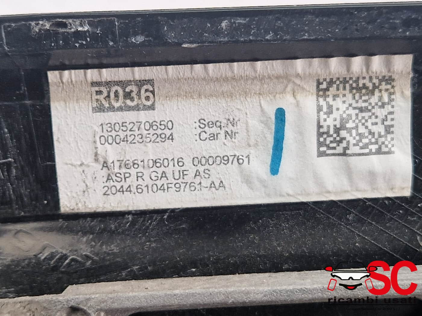 SPECCHIETTO RETROVISORE DESTRO MERCEDES Classe A Serie (W176) A1768106016 (12>18)