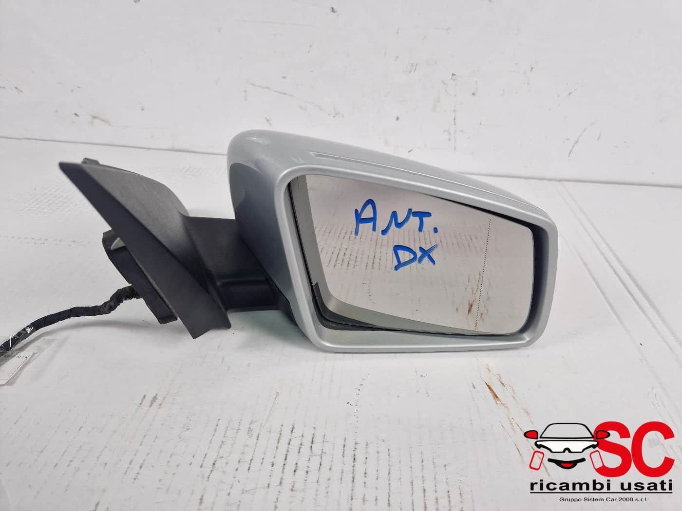 SPECCHIETTO RETROVISORE DESTRO MERCEDES Classe A Serie (W176) A1768106016 (12>18)