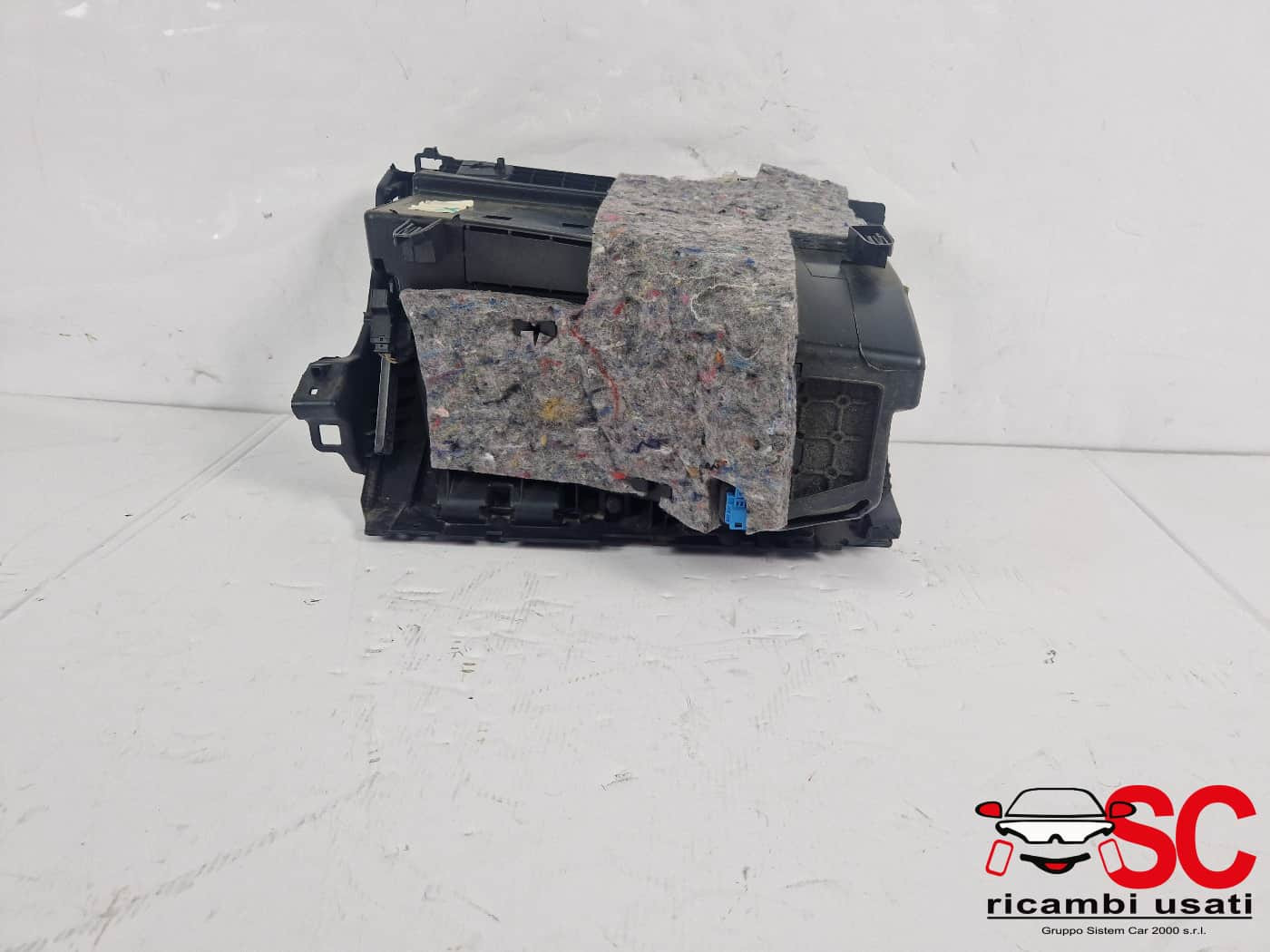 VANO PORTAOGGETTI MERCEDES Classe A Serie (W176) A1766808600 (12>18)