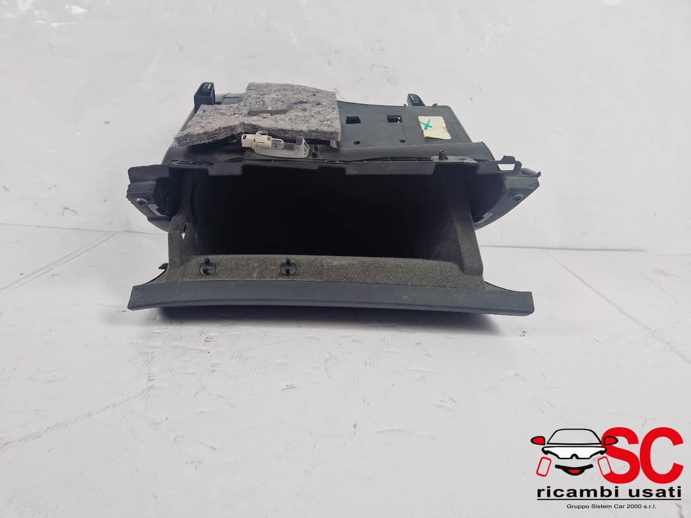 VANO PORTAOGGETTI MERCEDES Classe A Serie (W176) A1766808600 (12>18)