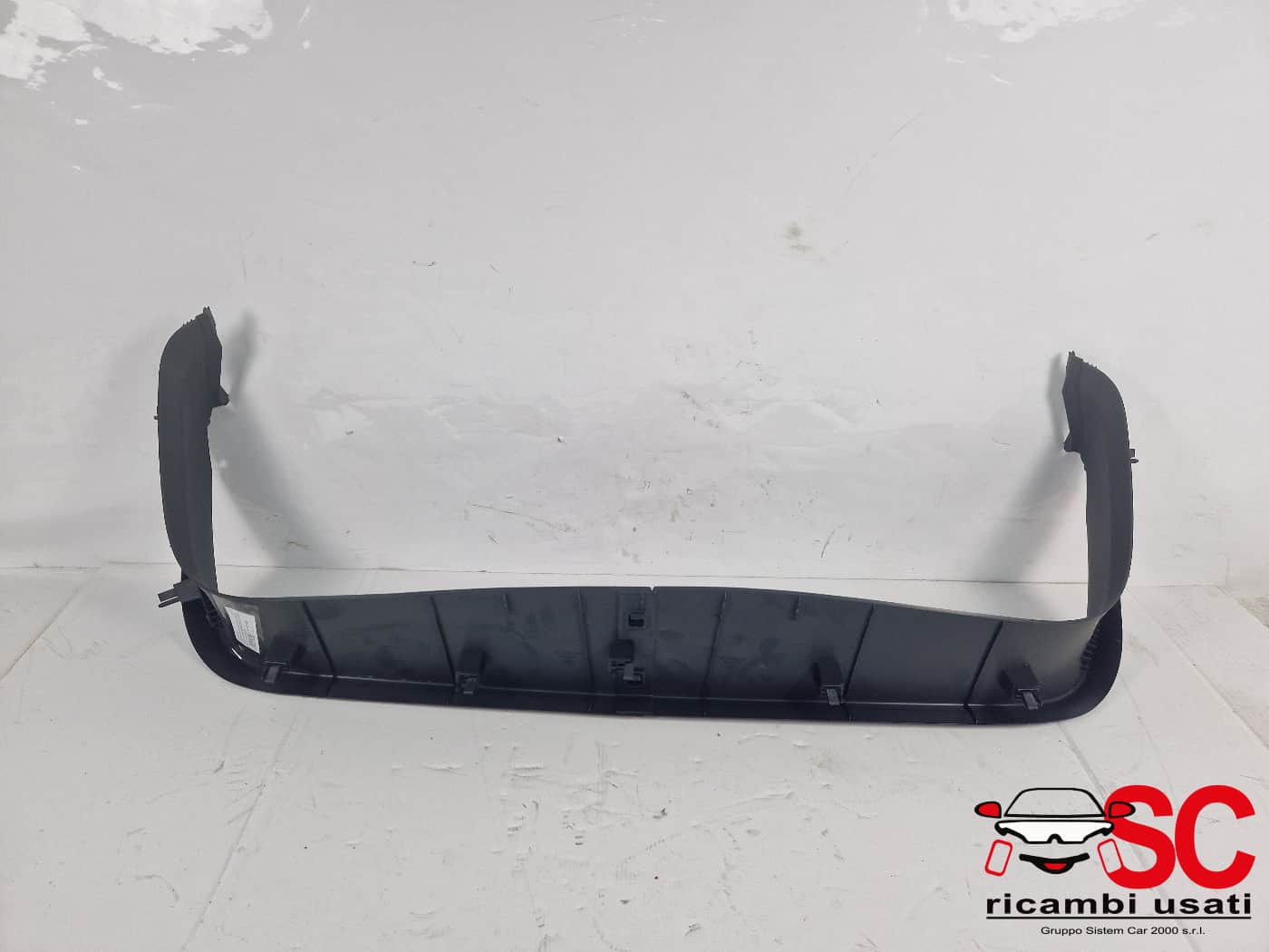 RIVESTIMENTO PLASTICA INTERNO PORTELLONE POST MERCEDES Classe A Serie (W176) A1767403600 (12>18)