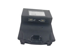 INTERFACCIA PRESA USB/INGRESSO AUX MERCEDES Classe A Serie (W176) A1728202100 (12>18)