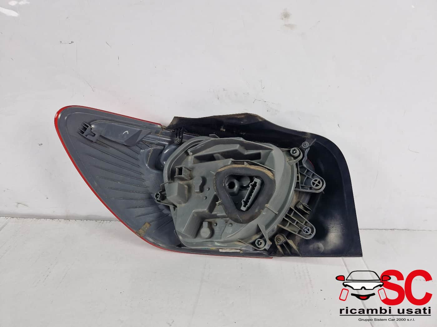 STOP FANALE POSTERIORE DESTRO MERCEDES Classe A Serie (W176) A1769064900 (12>18)
