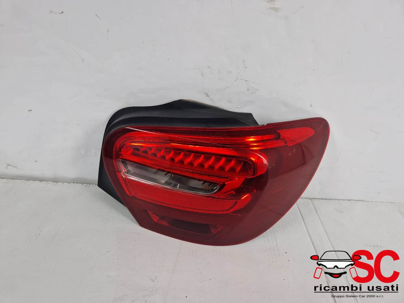 STOP FANALE POSTERIORE DESTRO MERCEDES Classe A Serie (W176) A1769064900 (12>18)