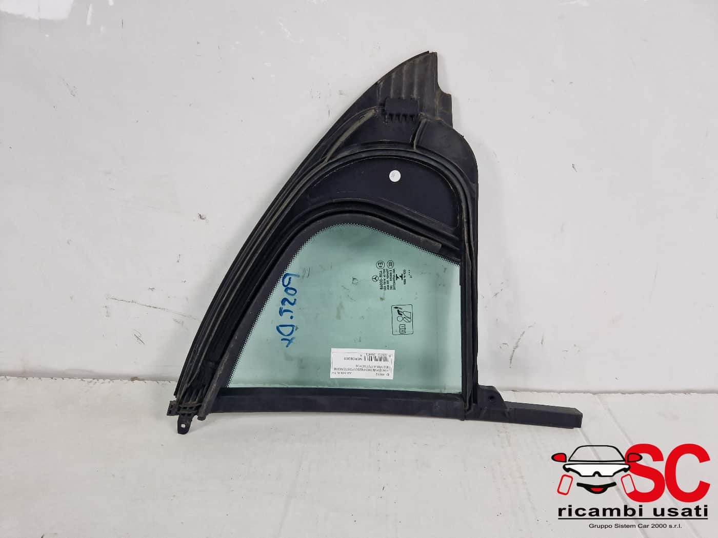 VETRO FISSO POSTERIORE DX MERCEDES Classe A Serie (W176) A1767300400 (12>18)