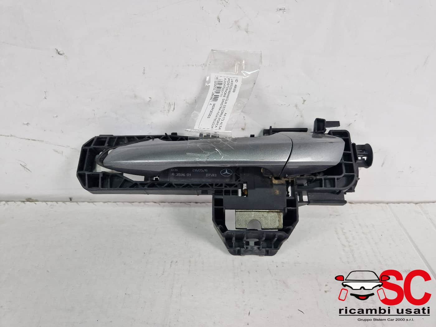 MANIGLIA ESTERNA POSTERIORE SINISTRA MERCEDES Classe A Serie (W176) A2047602534 (12>18)