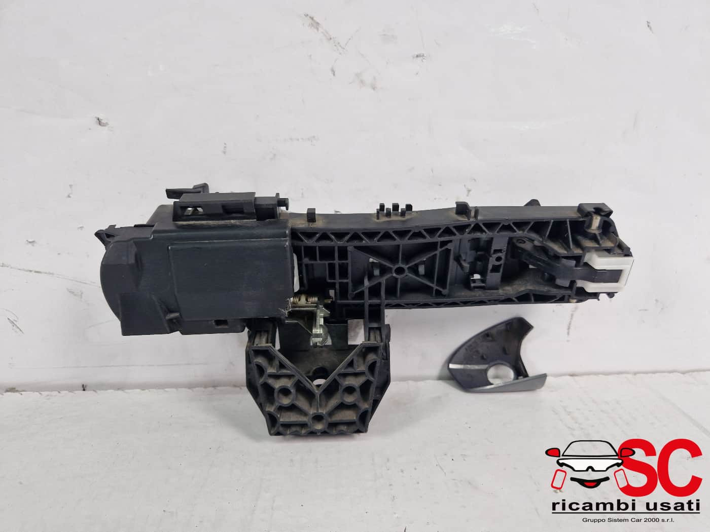 MANIGLIA ESTERNA ANTERIORE SINISTRA MERCEDES Classe A Serie (W176) A2047601700 (12>18)