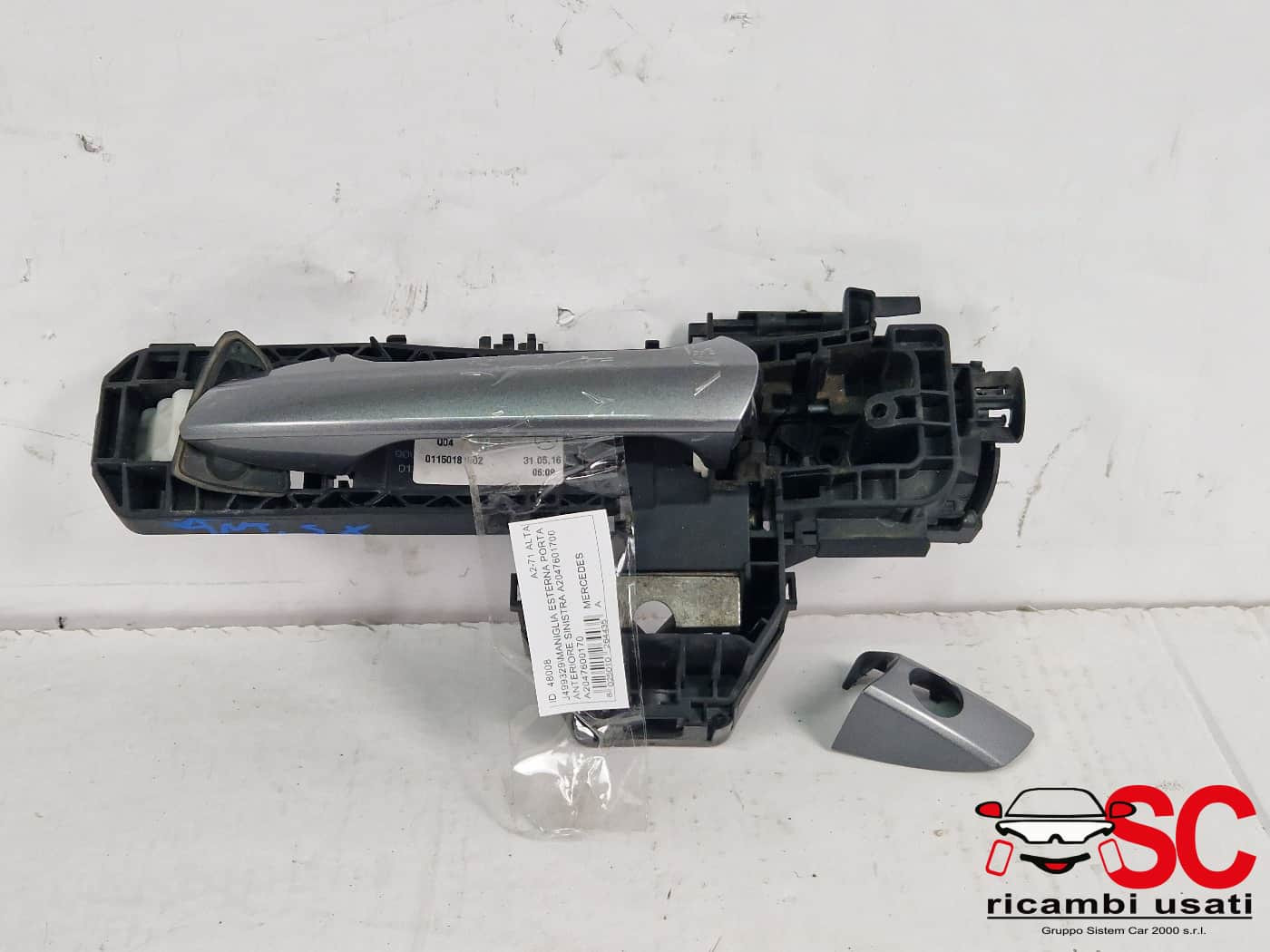 MANIGLIA ESTERNA ANTERIORE SINISTRA MERCEDES Classe A Serie (W176) A2047601700 (12>18)