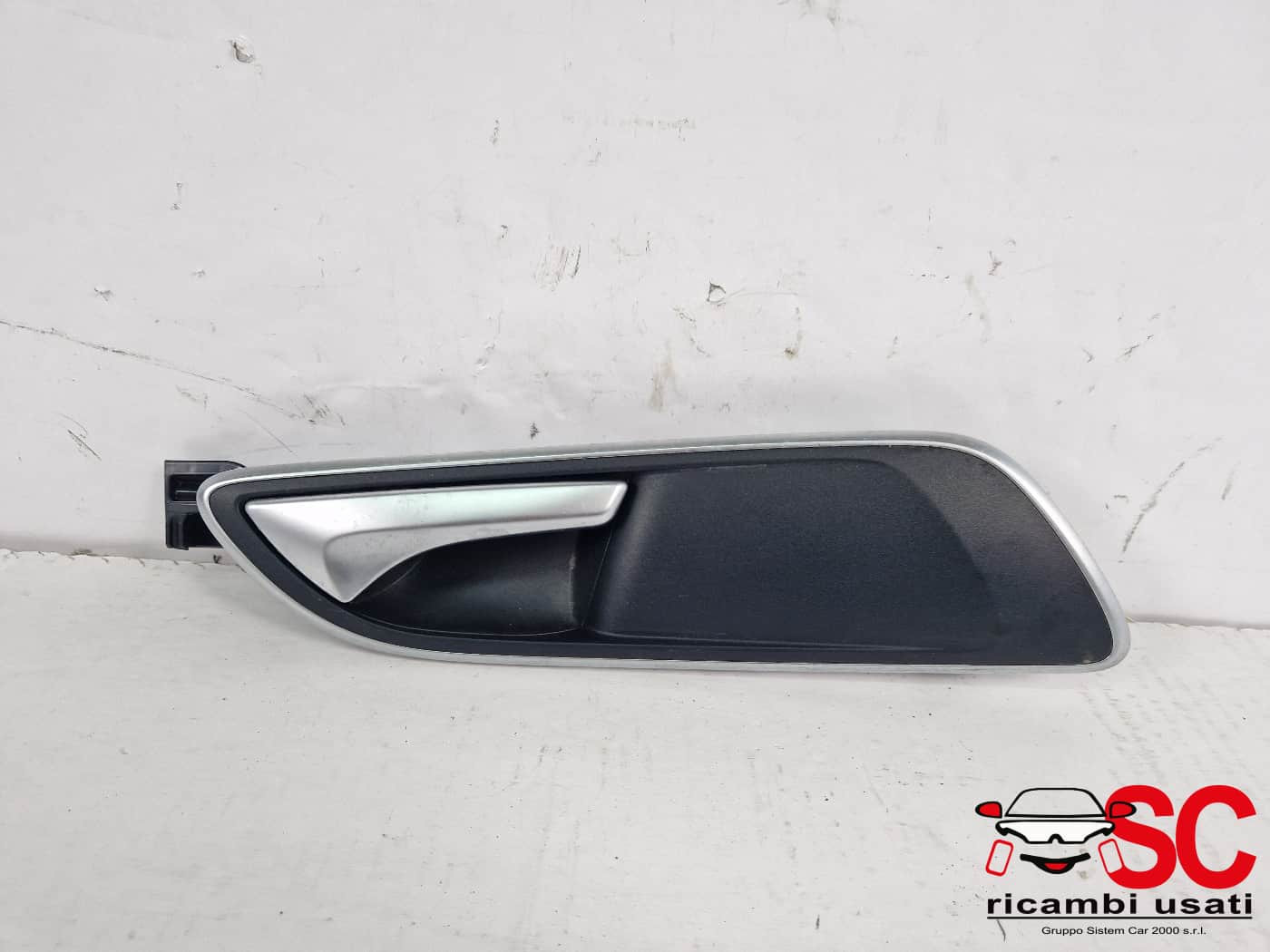 MANIGLIA INTERNA ANTERIORE DESTRA MERCEDES Classe A Serie (W176) A2467201248 (12>18)