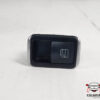 PULSANTE ALZAVETRO POSTERIORE DESTRO MERCEDES Classe A Serie (W176) A2049058102 (12>18)