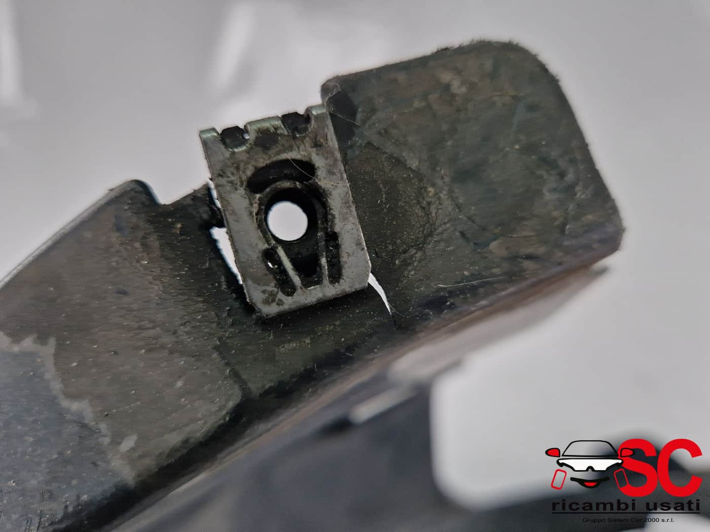PASSARUOTA ANT DX PEUGEOT 2008 1° Serie 967881128A (13>)