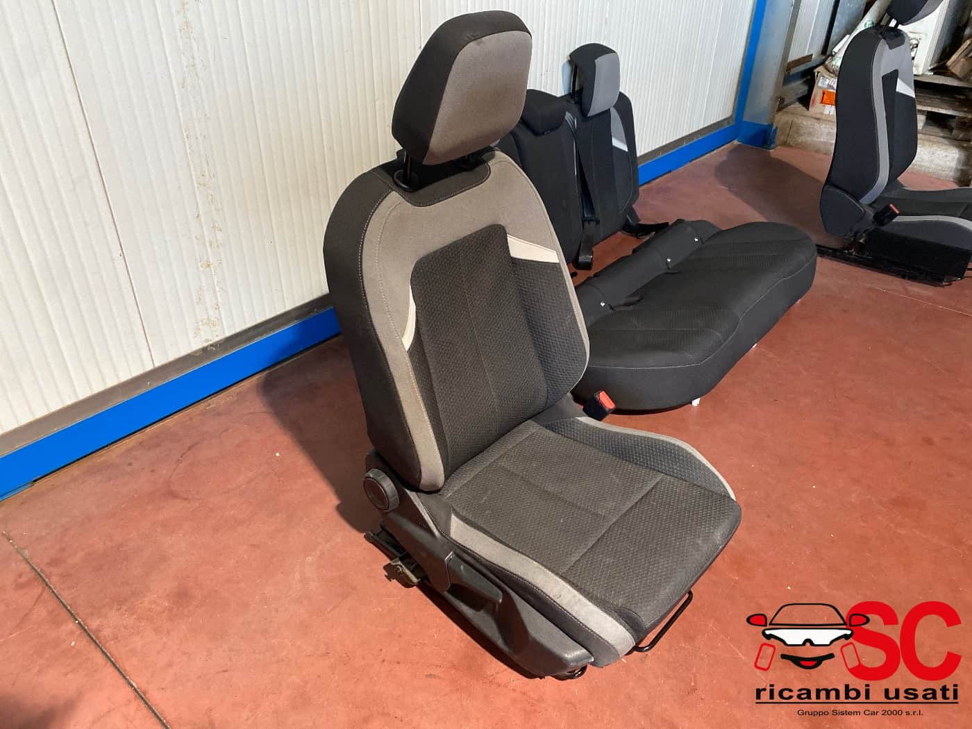 SEDILI OPEL Astra L Serie (21>)
