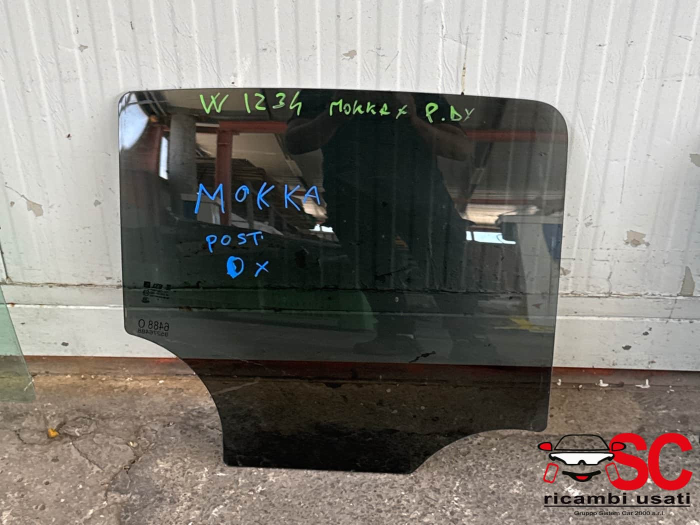 VETRO SCENDENTE POSTERIORE DESTRO OPEL Mokka 1° Serie 95276488 (12>)