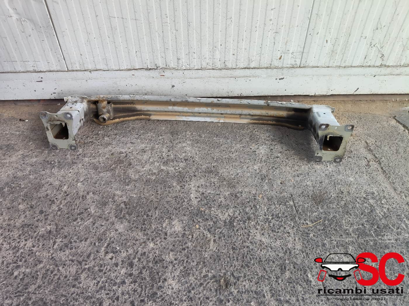 TRAVERSA PARAURTI POSTERIORE SEAT Ateca Serie (16>)