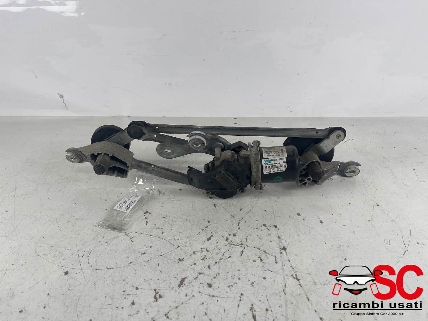 MOTORINO TERGICRISTALLO ANTERIORE NISSAN Juke Serie F15 288001KA0B (14>18)