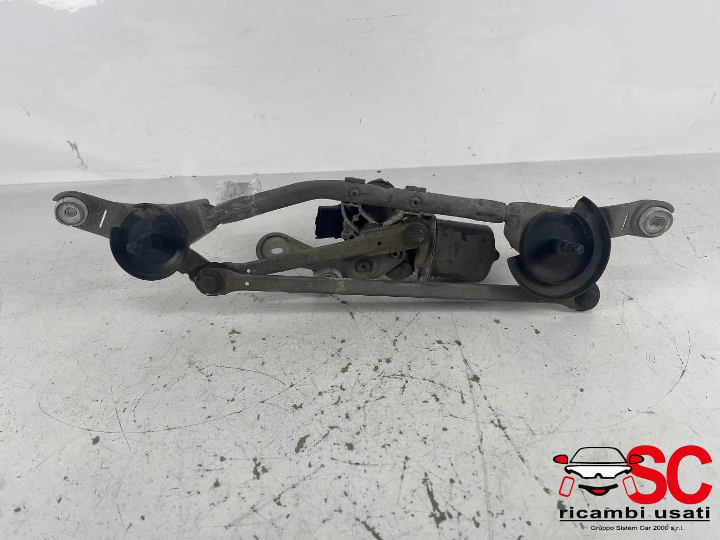 MOTORINO TERGICRISTALLO ANTERIORE NISSAN Juke Serie F15 288001KA0B (14>18)