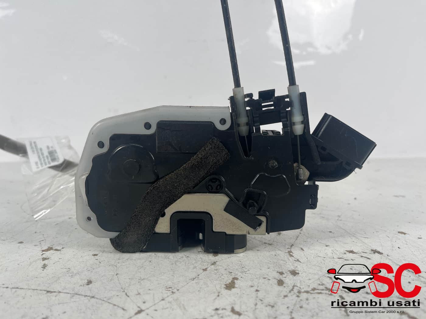SERRATURA POSTERIORE SINISTRA NISSAN Juke Serie F15 825011KA2A (14>18)